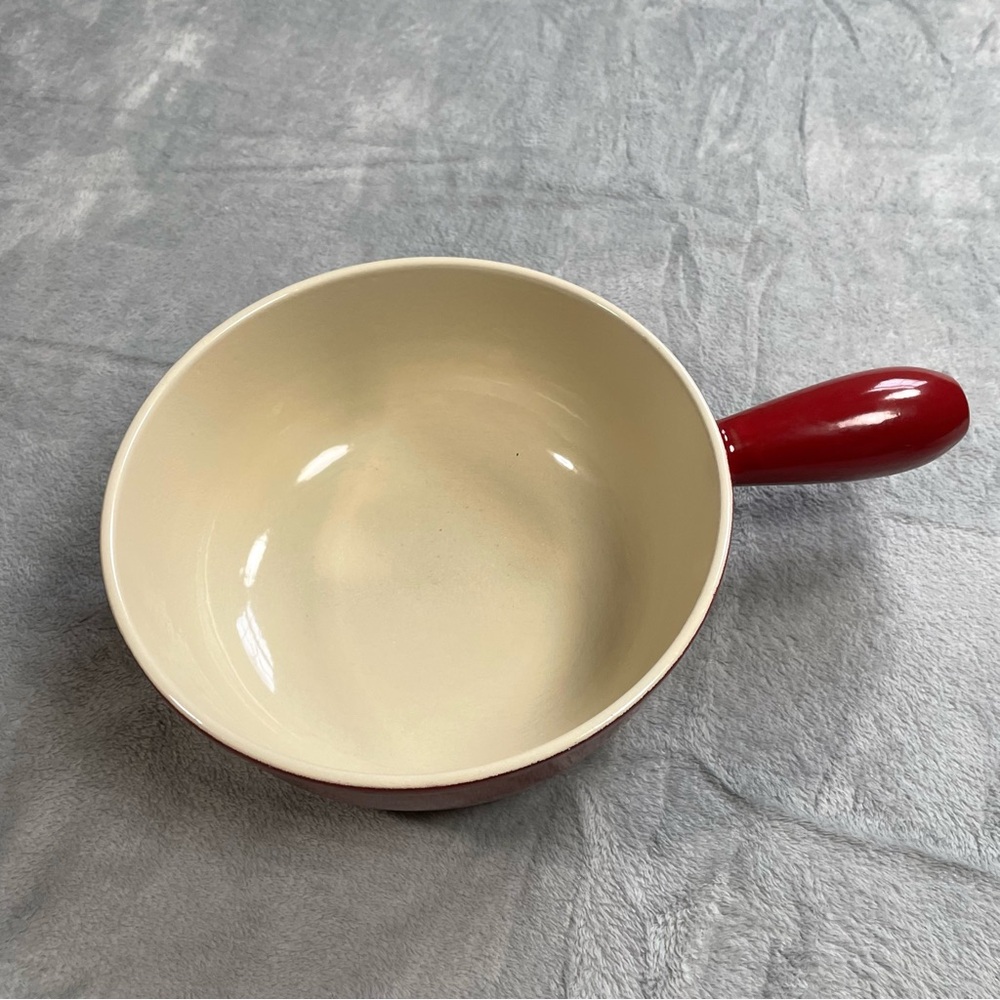 Le Creuset Sauce Pan Enameled Cast Iron #22 Hollow Handle Red - Picture 2 of 8